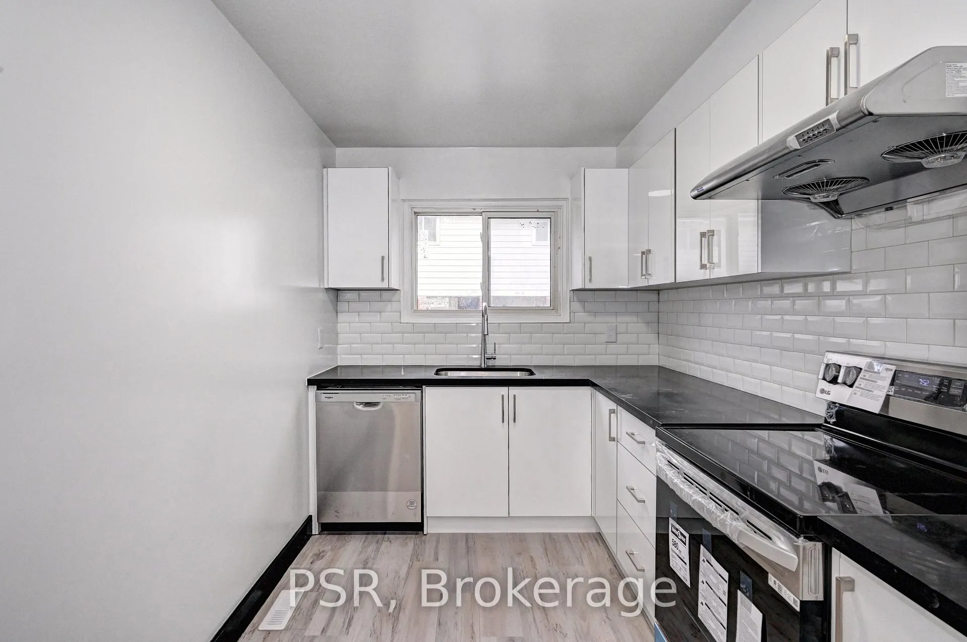 Photo 7 of Unit C, 516 Sunnydale Place, Waterloo — HOMEH