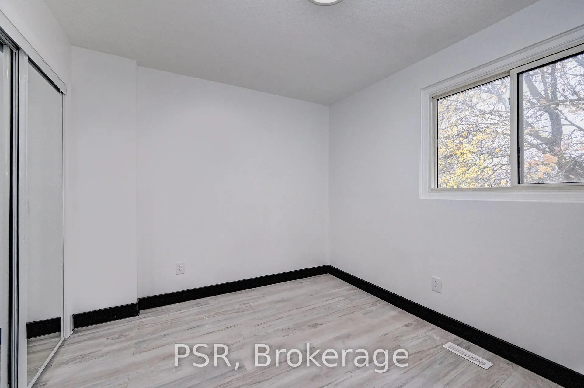Photo 17 of Unit C, 516 Sunnydale Place, Waterloo — HOMEH