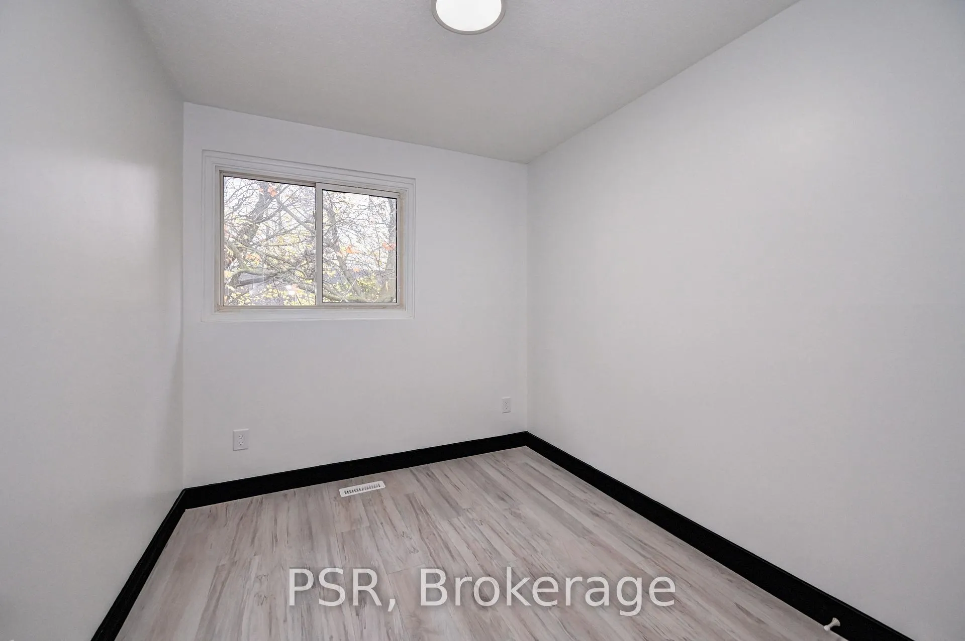 Photo 18 of Unit C, 516 Sunnydale Place, Waterloo — HOMEH