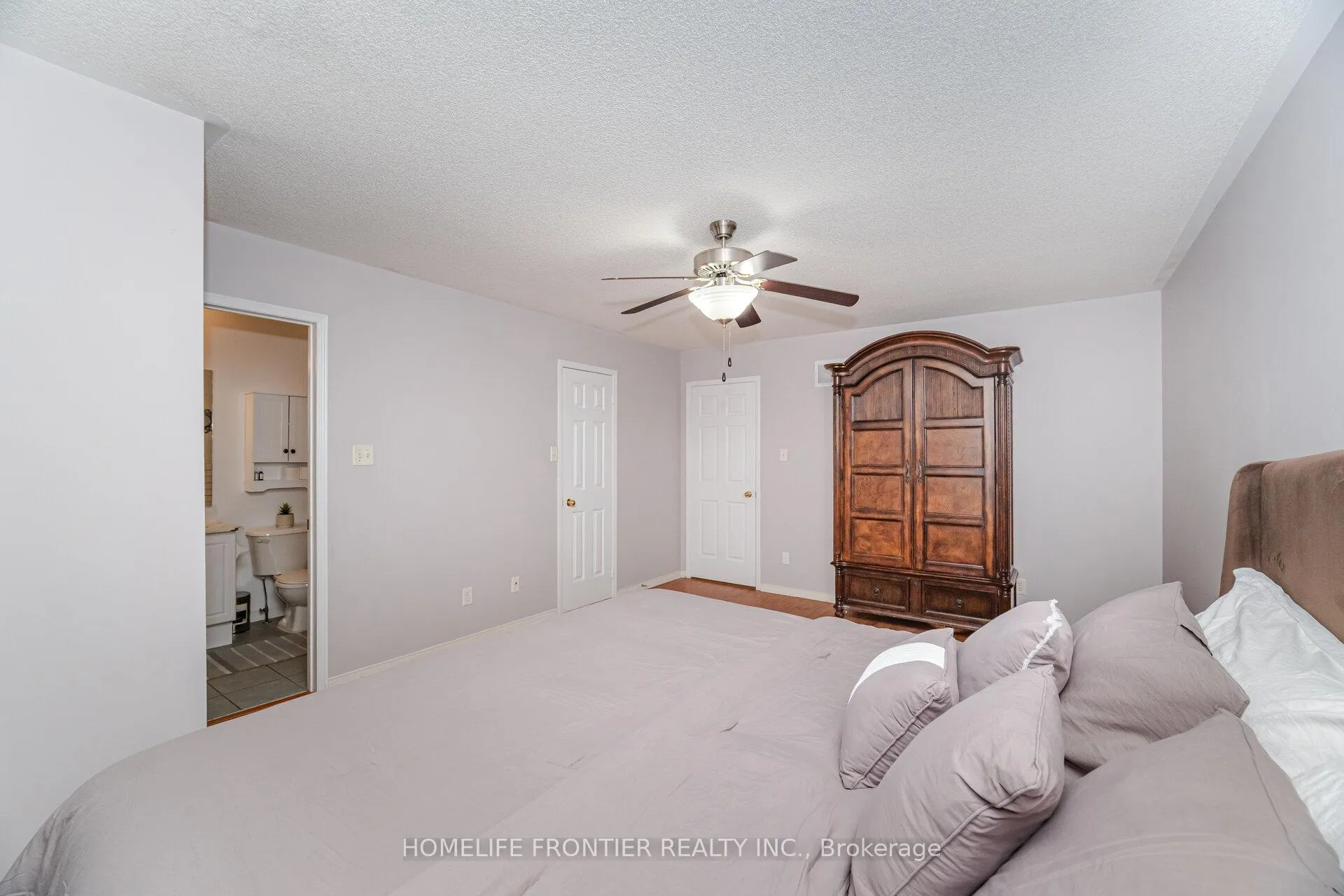 Photo 21 of 88 Wood Circle, Caledon, Bolton East — HOMEH
