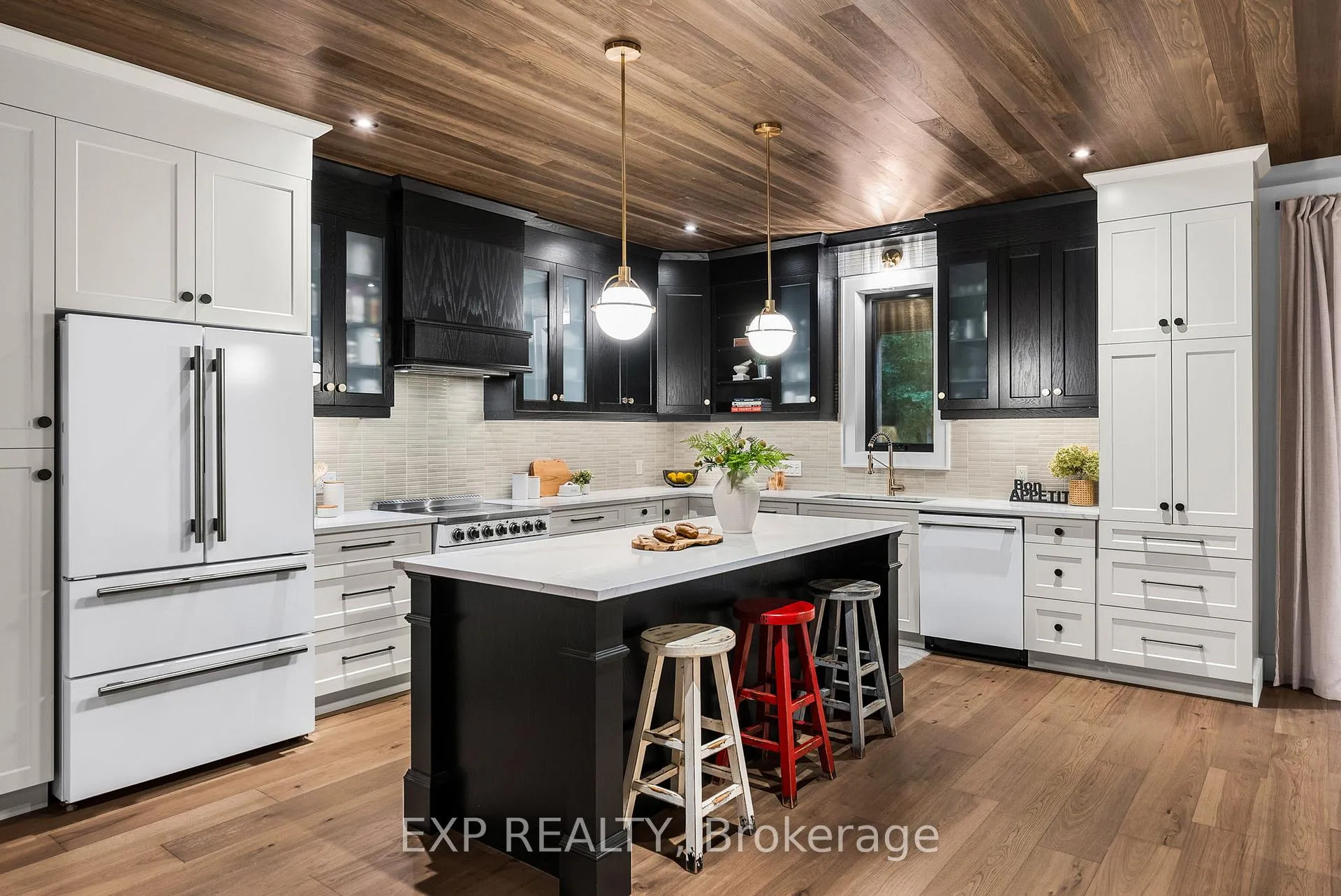 Photo 11 of 50 Fairlight Glen Crescent, Bracebridge, Monck (Bracebridge) — HOMEH