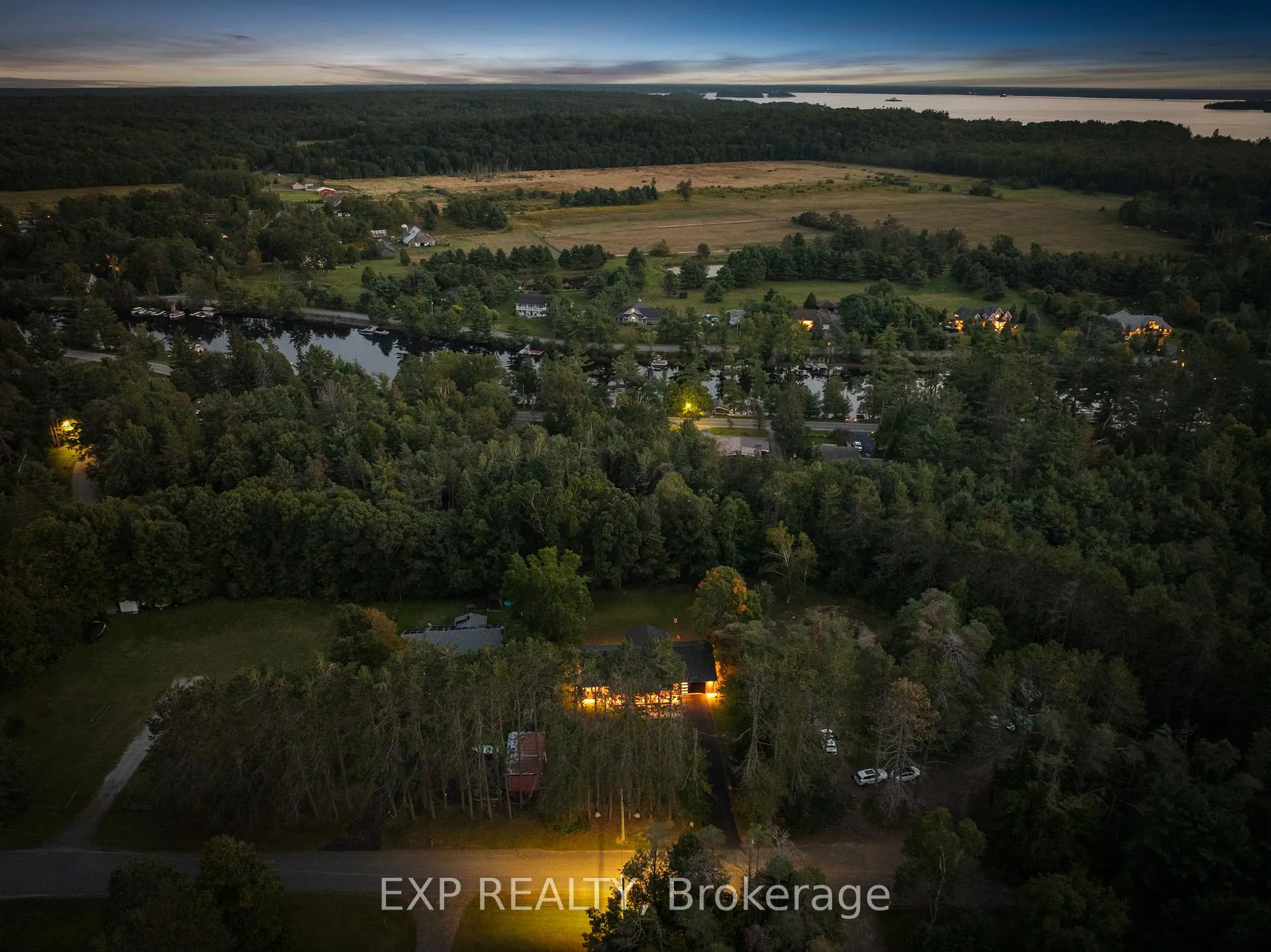Photo 41 of 50 Fairlight Glen Crescent, Bracebridge, Monck (Bracebridge) — HOMEH