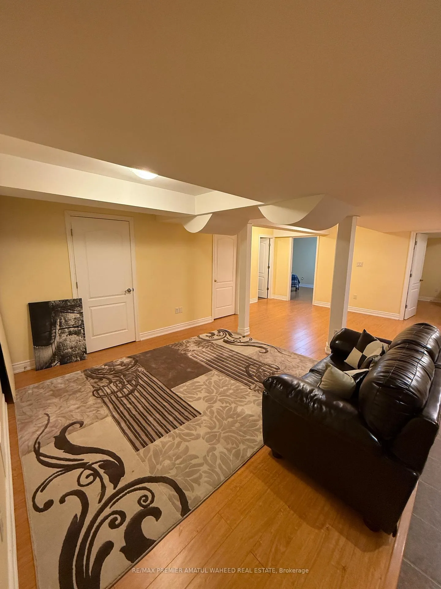 Photo 9 of 23 Trudeau Drive, Vaughan, Vellore Village — HOMEH