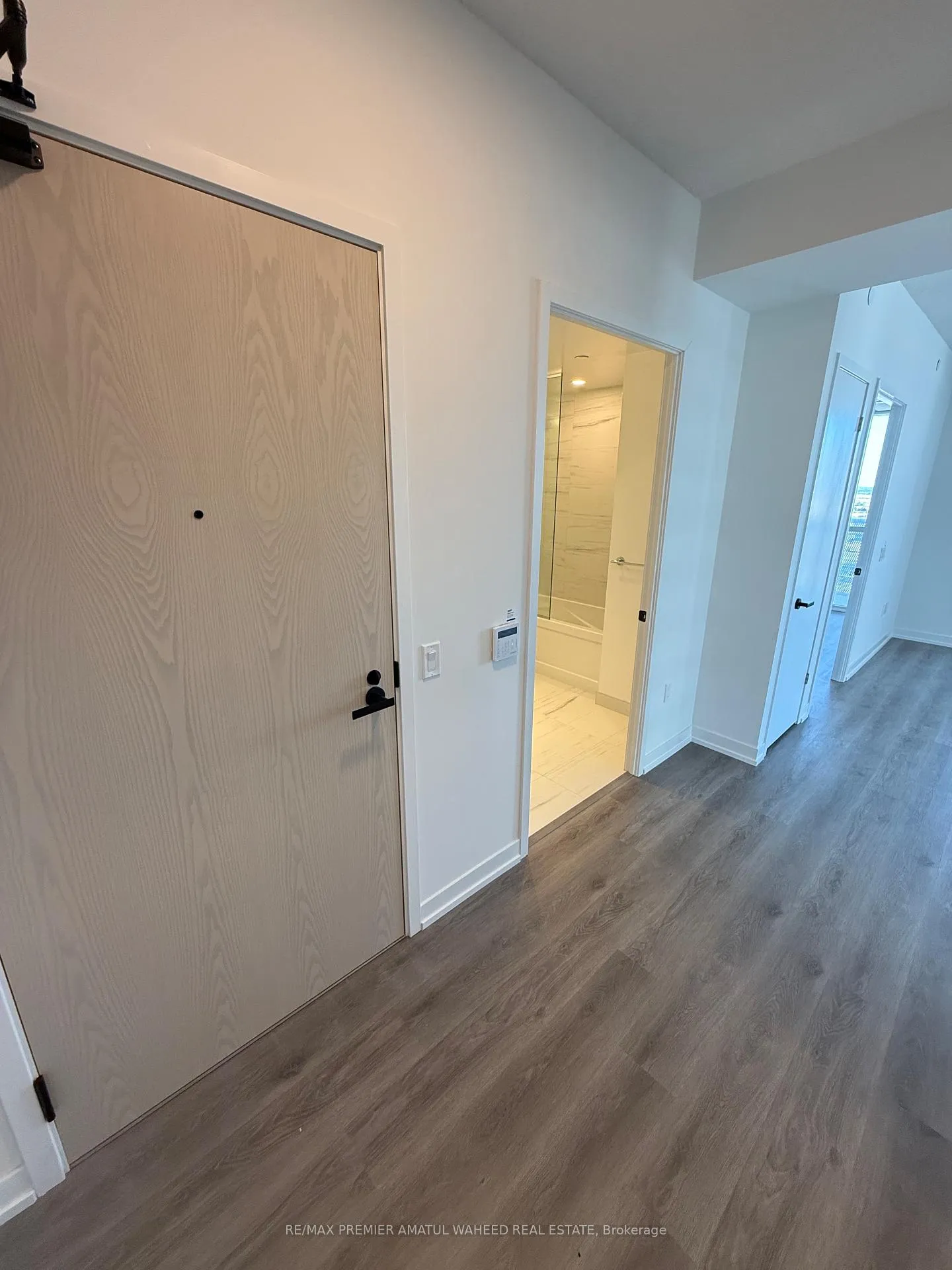 Photo 23 of 23 Trudeau Drive, Vaughan, Vellore Village — HOMEH