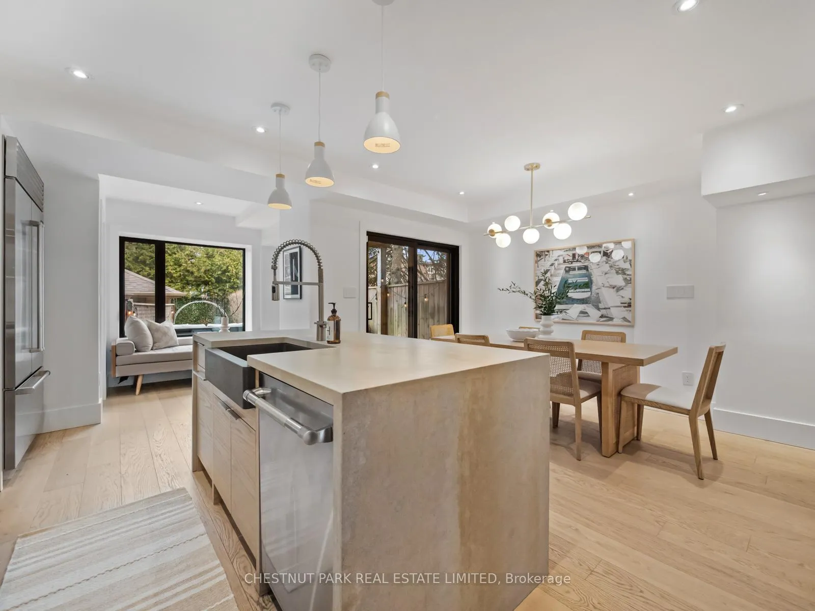 Photo 14 of 97 Wineva Avenue, Toronto, The Beaches — HOMEH