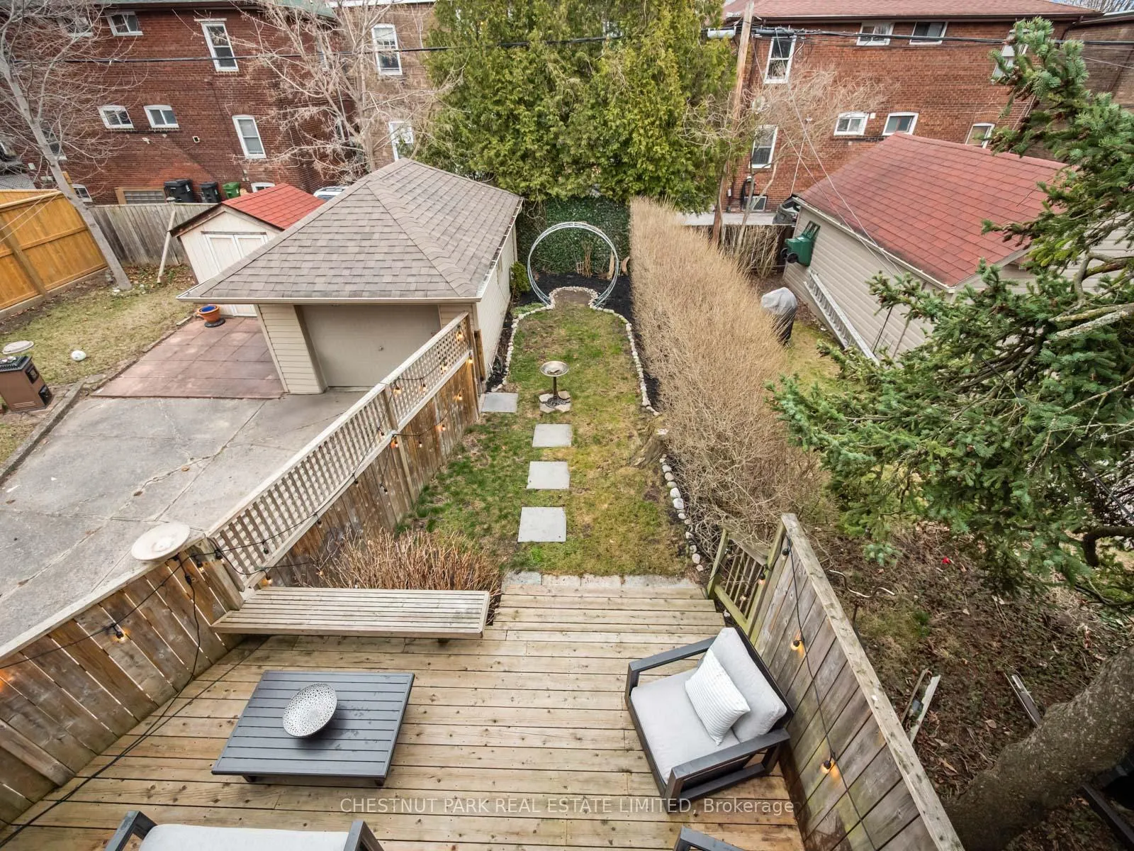 Photo 26 of 97 Wineva Avenue, Toronto, The Beaches — HOMEH
