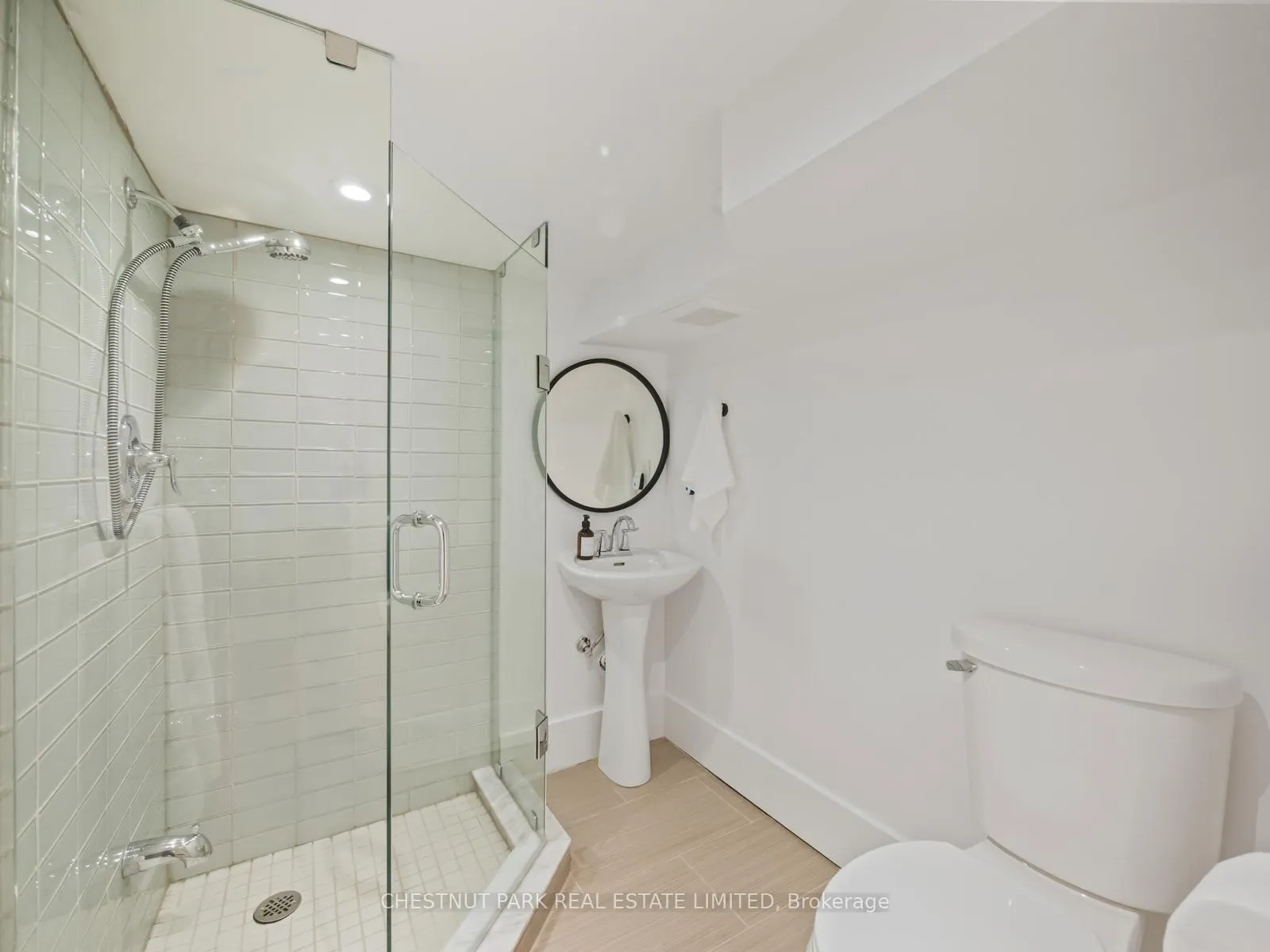 Photo 38 of 97 Wineva Avenue, Toronto, The Beaches — HOMEH