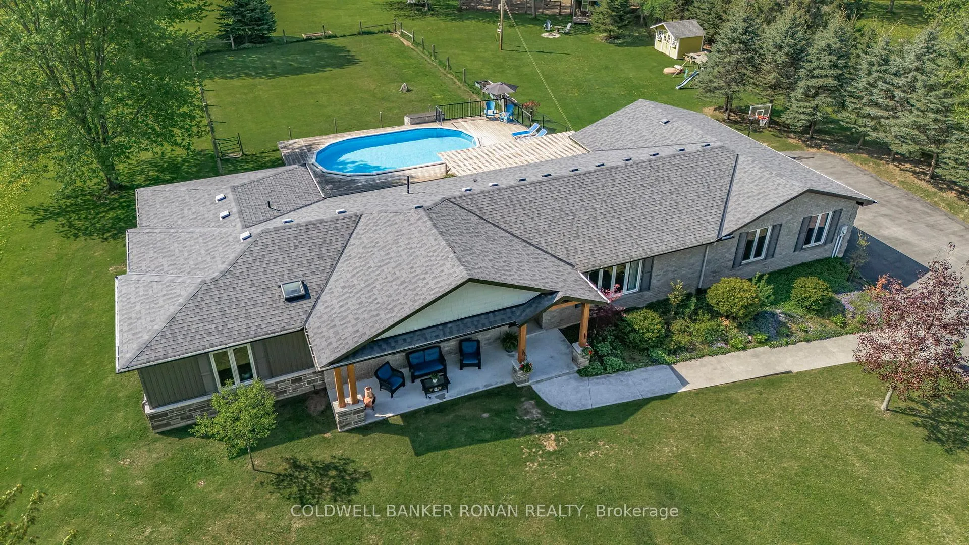 Photo 38 of 6349 12th Line, New Tecumseth, Rural New Tecumseth — HOMEH