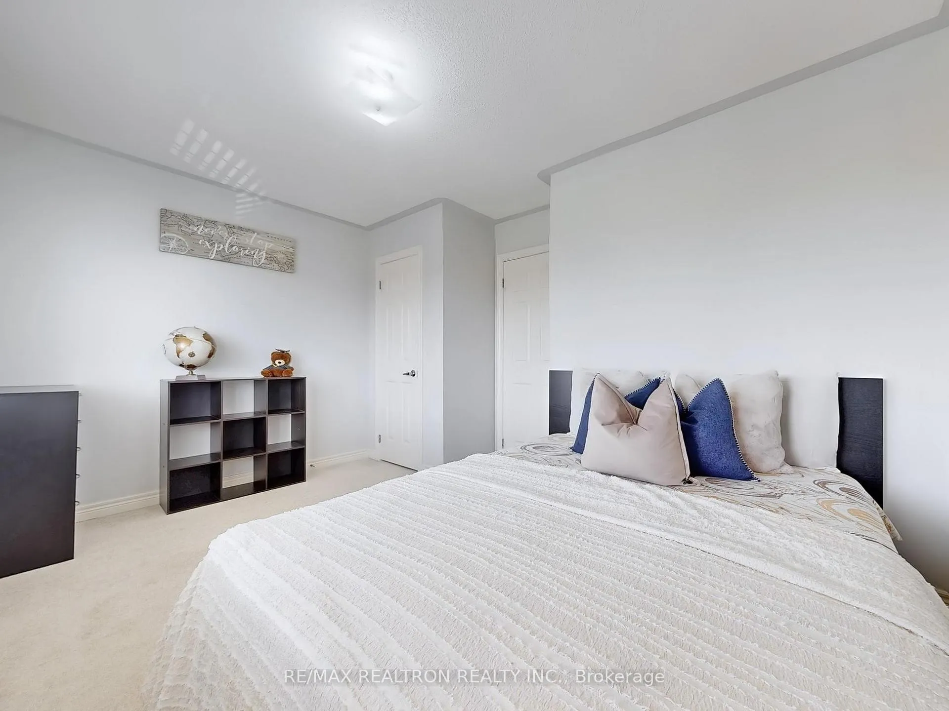 Photo 22 of 37 Cooperage Lane, Ajax, Central — HOMEH