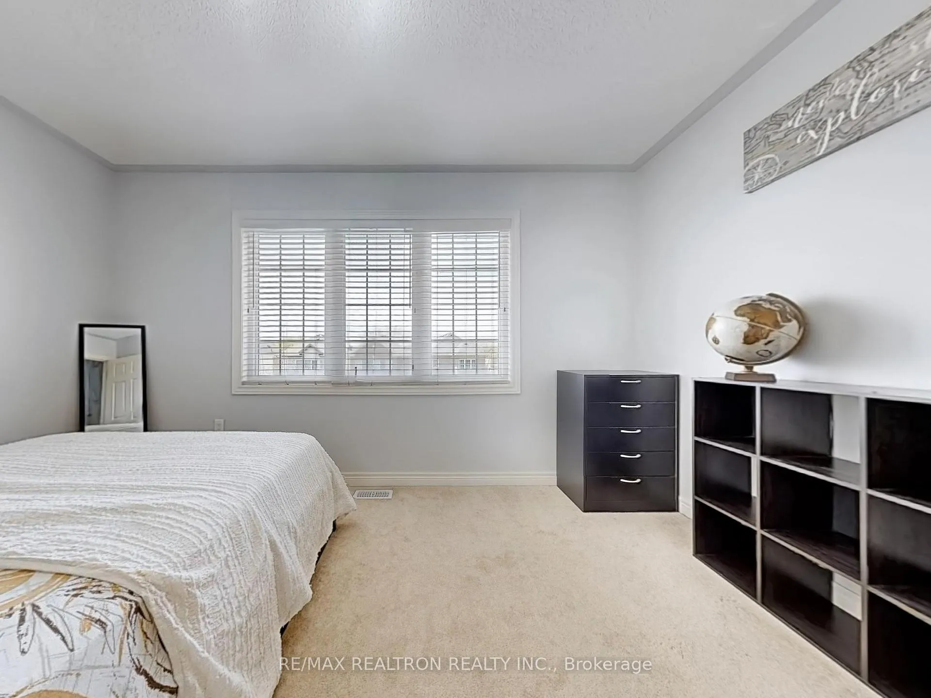 Photo 24 of 37 Cooperage Lane, Ajax, Central — HOMEH