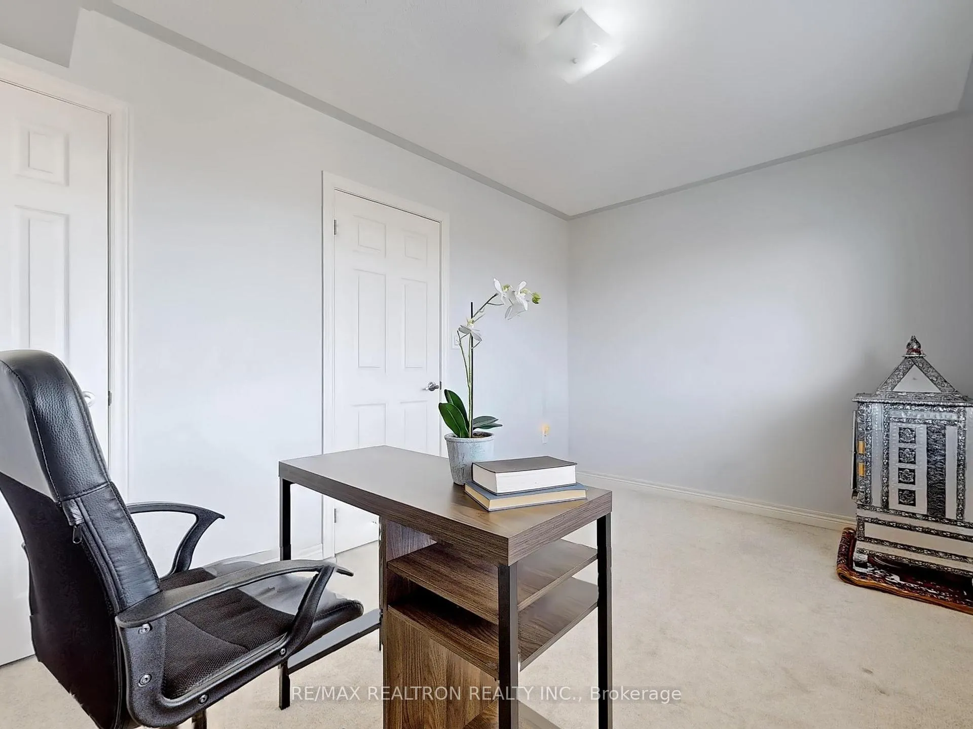 Photo 26 of 37 Cooperage Lane, Ajax, Central — HOMEH