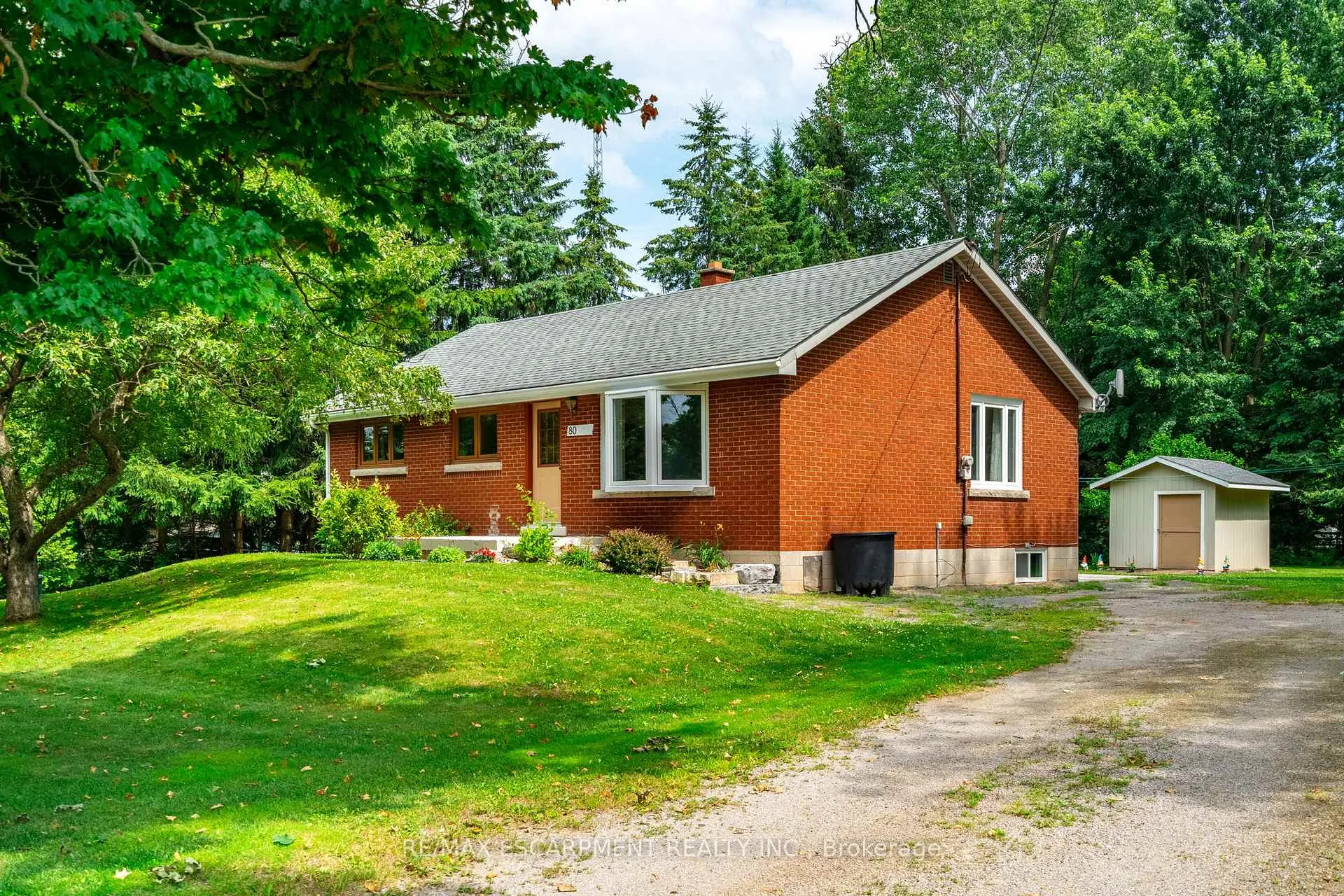 Photo 2 of 80 7th Concession Road E, Hamilton, Rural Flamborough — HOMEH