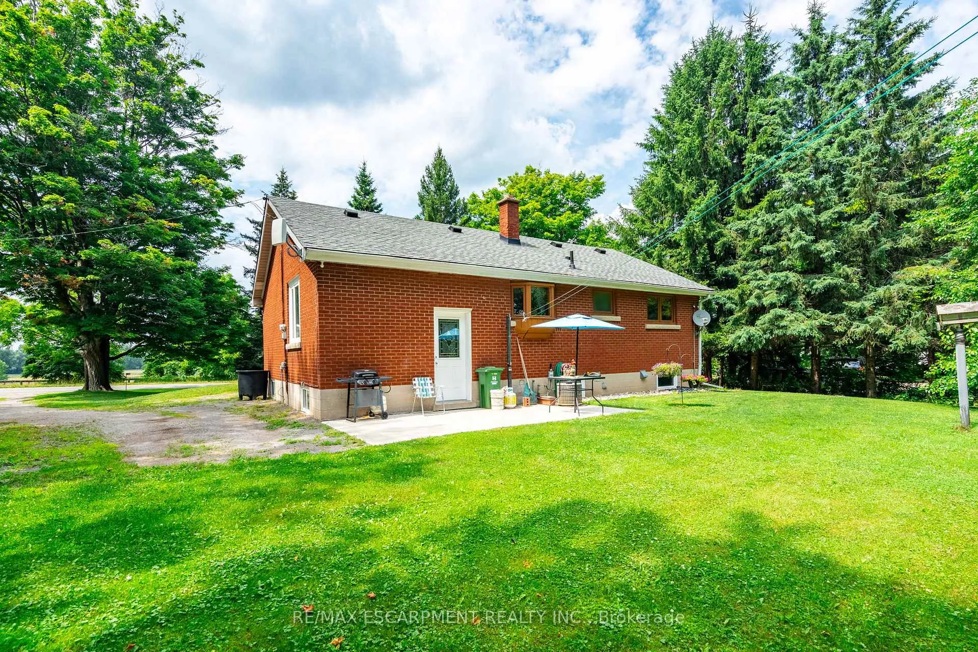 Photo 24 of 80 7th Concession Road E, Hamilton, Rural Flamborough — HOMEH