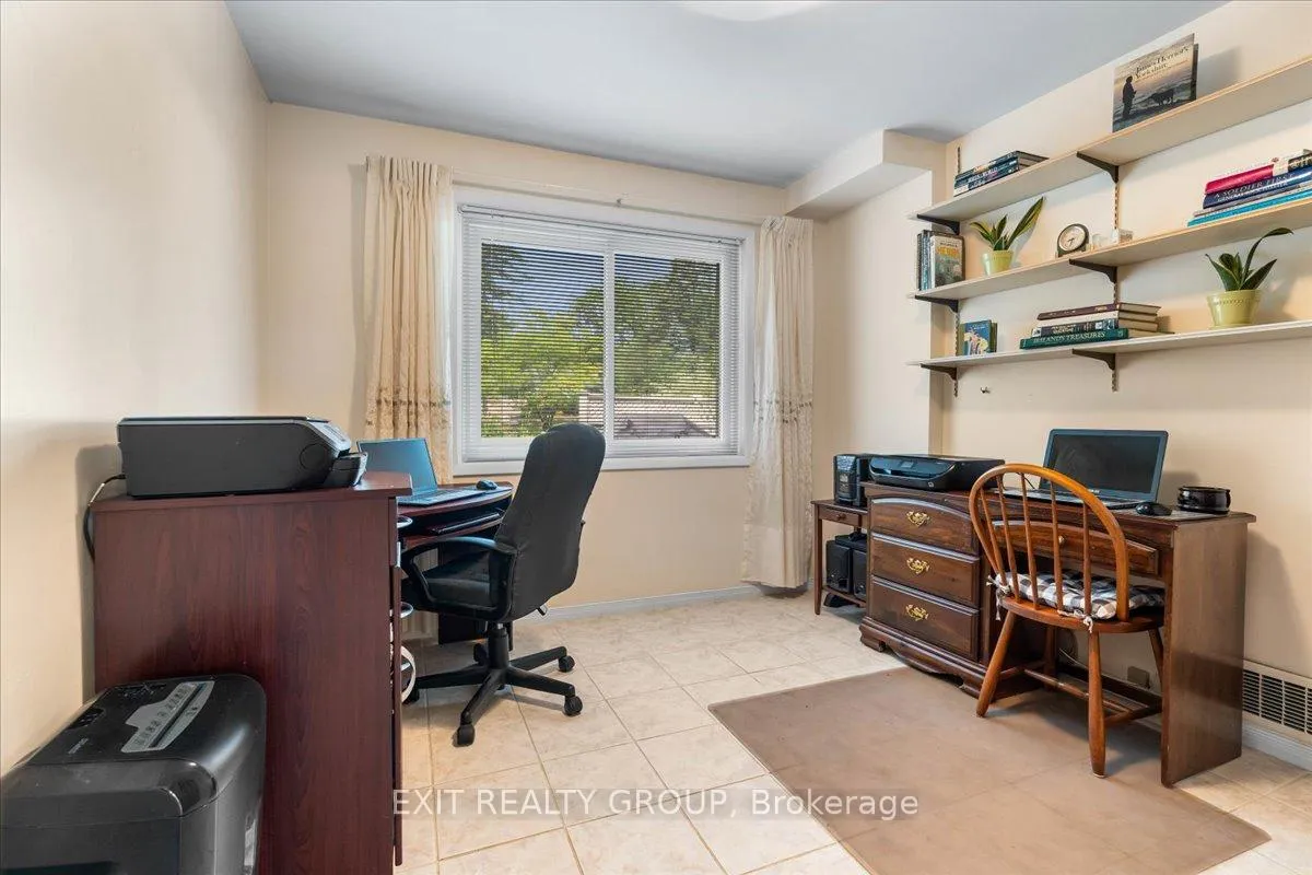 Photo 4 of 86 Rollins Drive, Belleville, Thurlow Ward — HOMEH