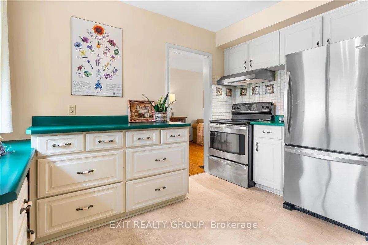 Photo 12 of 86 Rollins Drive, Belleville, Thurlow Ward — HOMEH
