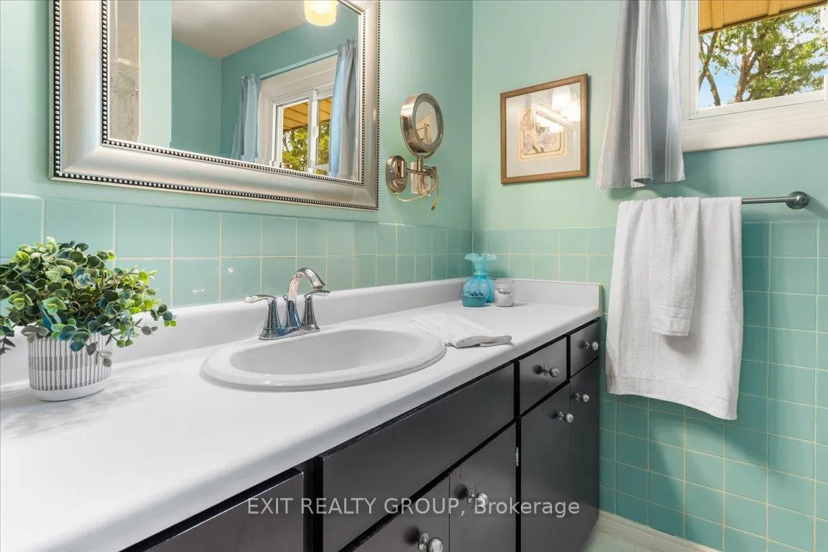 Photo 17 of 86 Rollins Drive, Belleville, Thurlow Ward — HOMEH