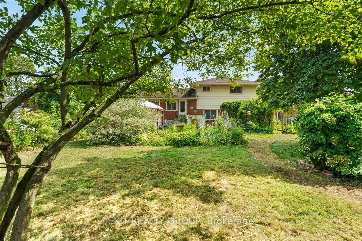 Photo 30 of 86 Rollins Drive, Belleville, Thurlow Ward — HOMEH