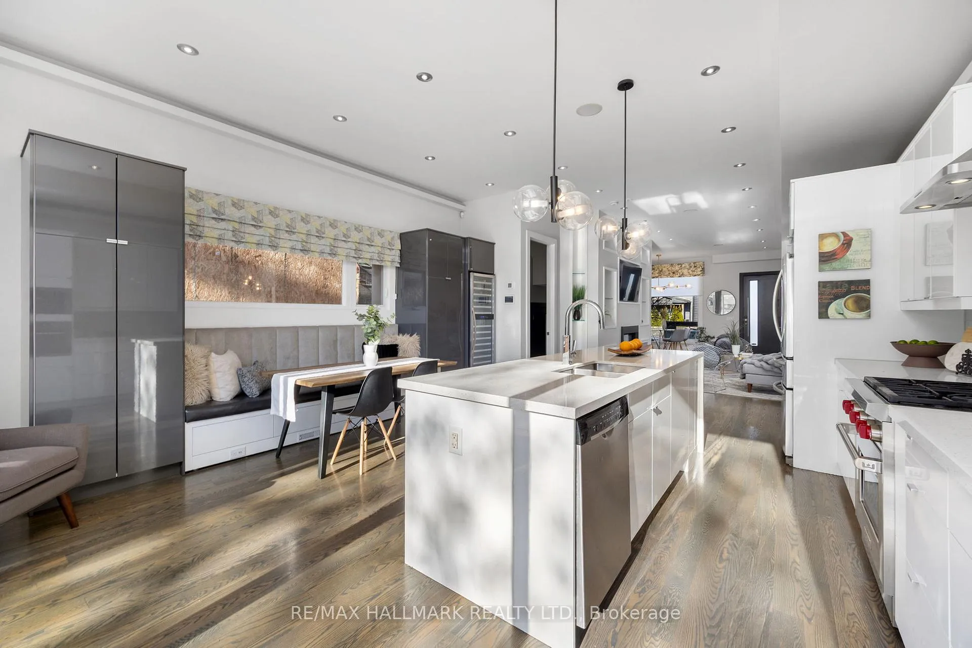 Photo 9 of 1549 Dundas Street E, Toronto, South Riverdale — HOMEH