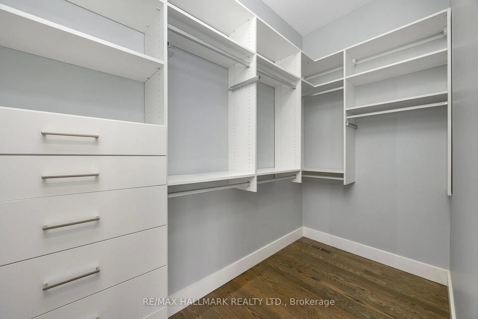 Photo 17 of 1549 Dundas Street E, Toronto, South Riverdale — HOMEH