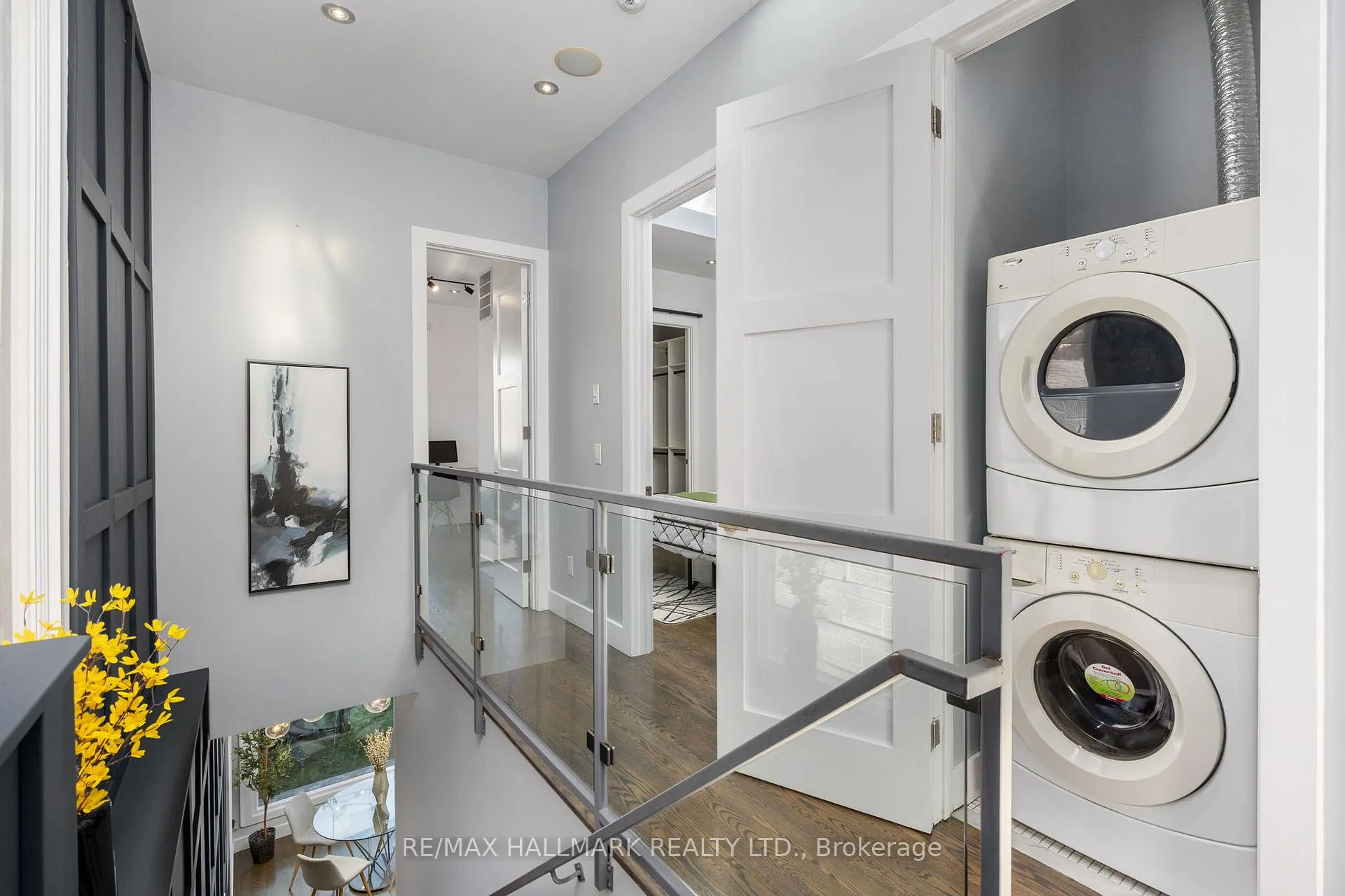 Photo 18 of 1549 Dundas Street E, Toronto, South Riverdale — HOMEH