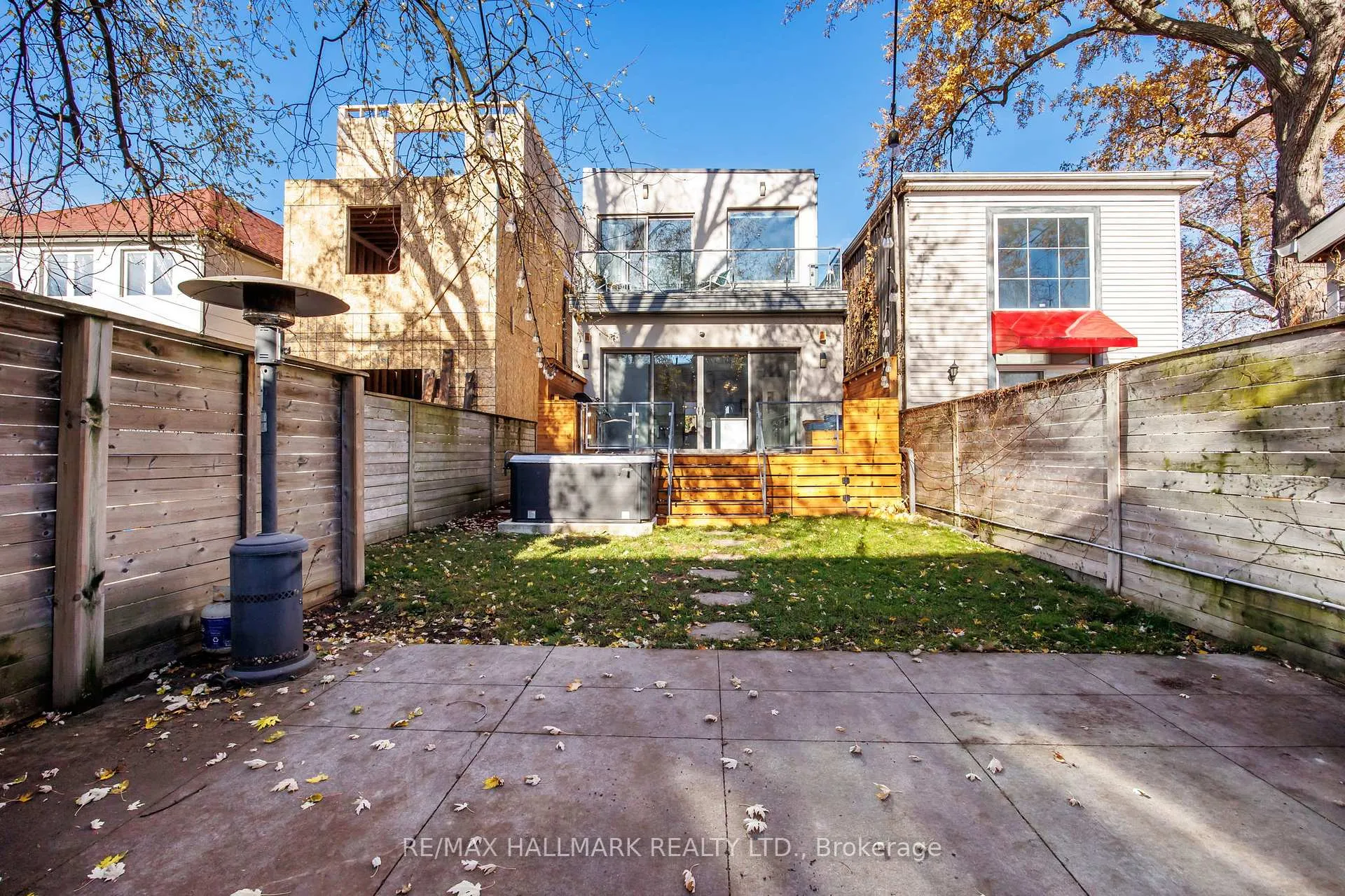 Photo 40 of 1549 Dundas Street E, Toronto, South Riverdale — HOMEH