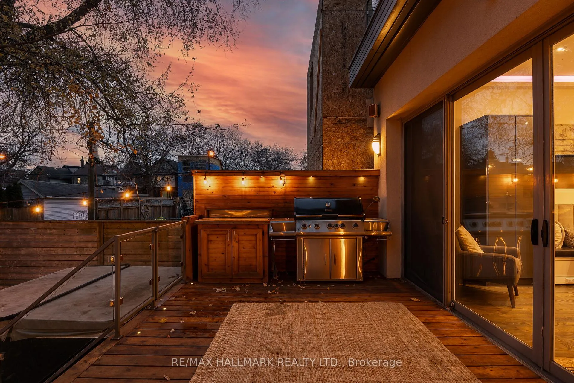Photo 47 of 1549 Dundas Street E, Toronto, South Riverdale — HOMEH