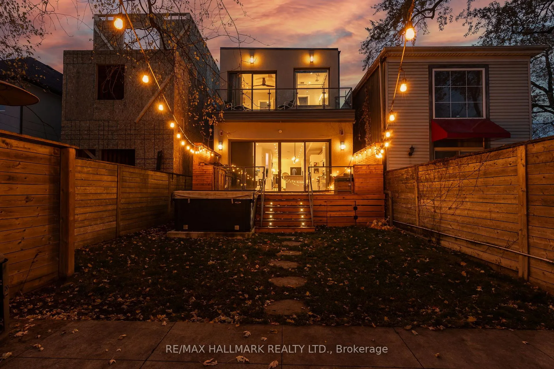 Photo 49 of 1549 Dundas Street E, Toronto, South Riverdale — HOMEH
