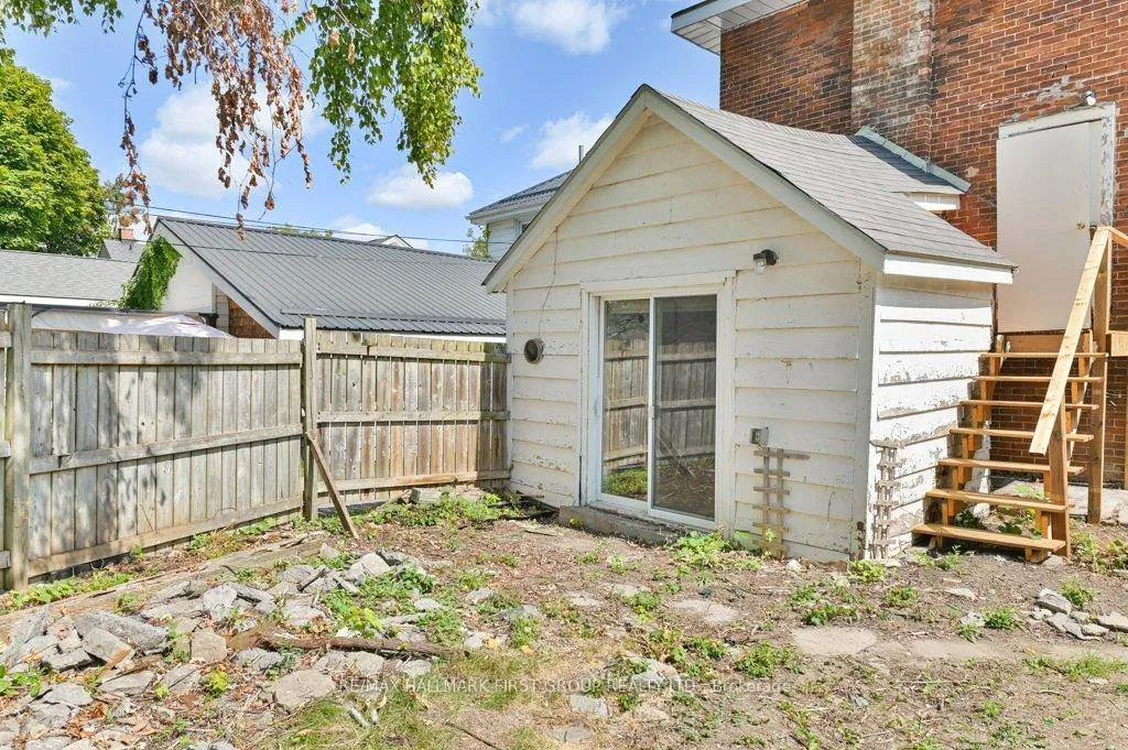 Photo 26 of 34 Hillside Street, Belleville, Belleville Ward — HOMEH