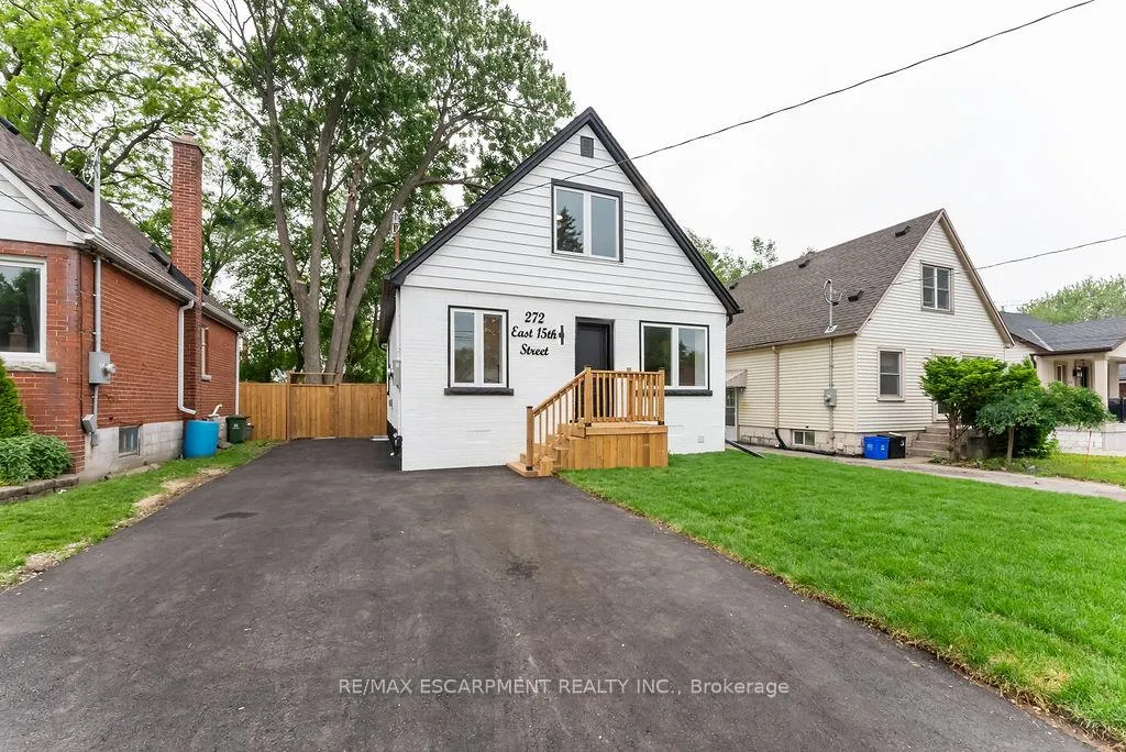 Photo 3 of 272 East 15th Street, Hamilton, Inch Park — HOMEH