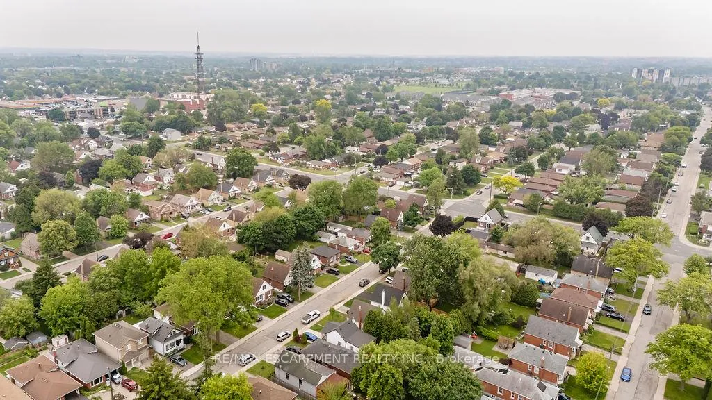 Photo 38 of 272 East 15th Street, Hamilton, Inch Park — HOMEH
