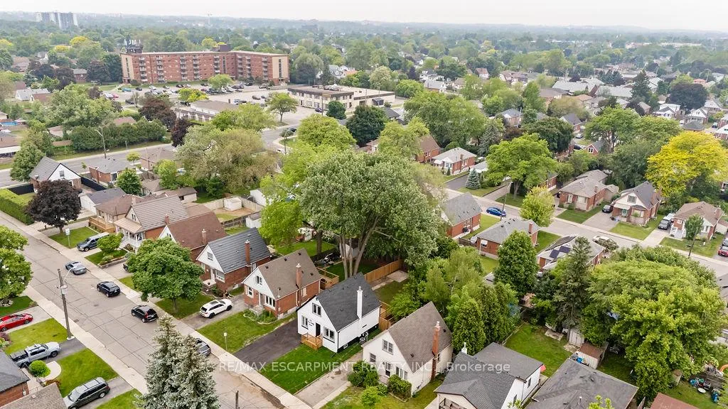 Photo 39 of 272 East 15th Street, Hamilton, Inch Park — HOMEH