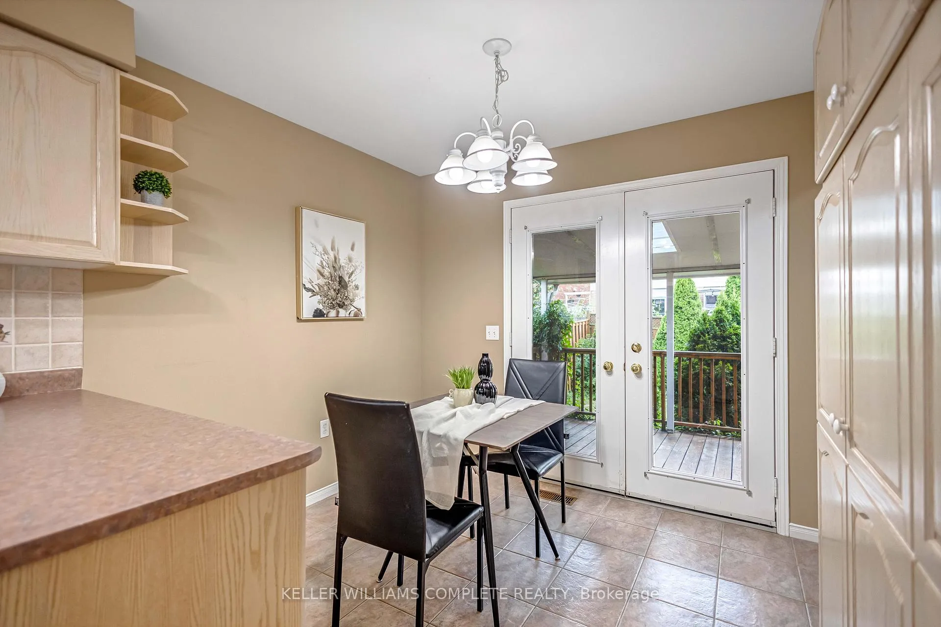 Photo 14 of 57 Hepburn Crescent, Hamilton, Mountview — HOMEH