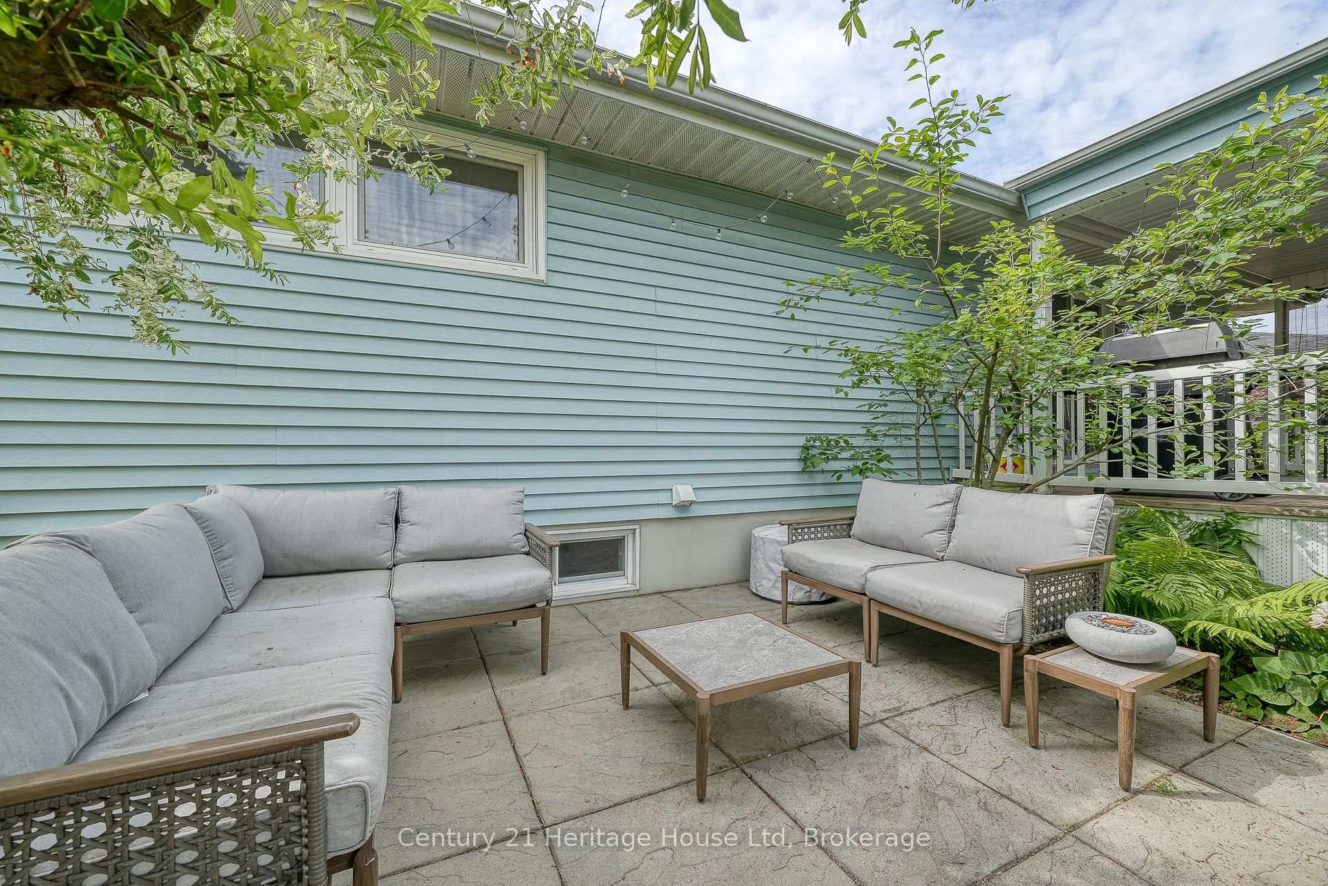 Photo 40 of 214 John Street S, Stratford — HOMEH