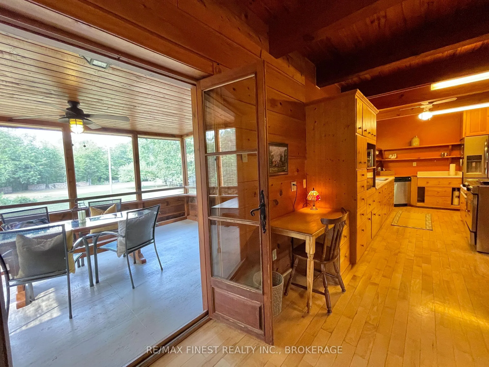 Photo 18 of 1132 Leach Lane, Frontenac, Frontenac South — HOMEH