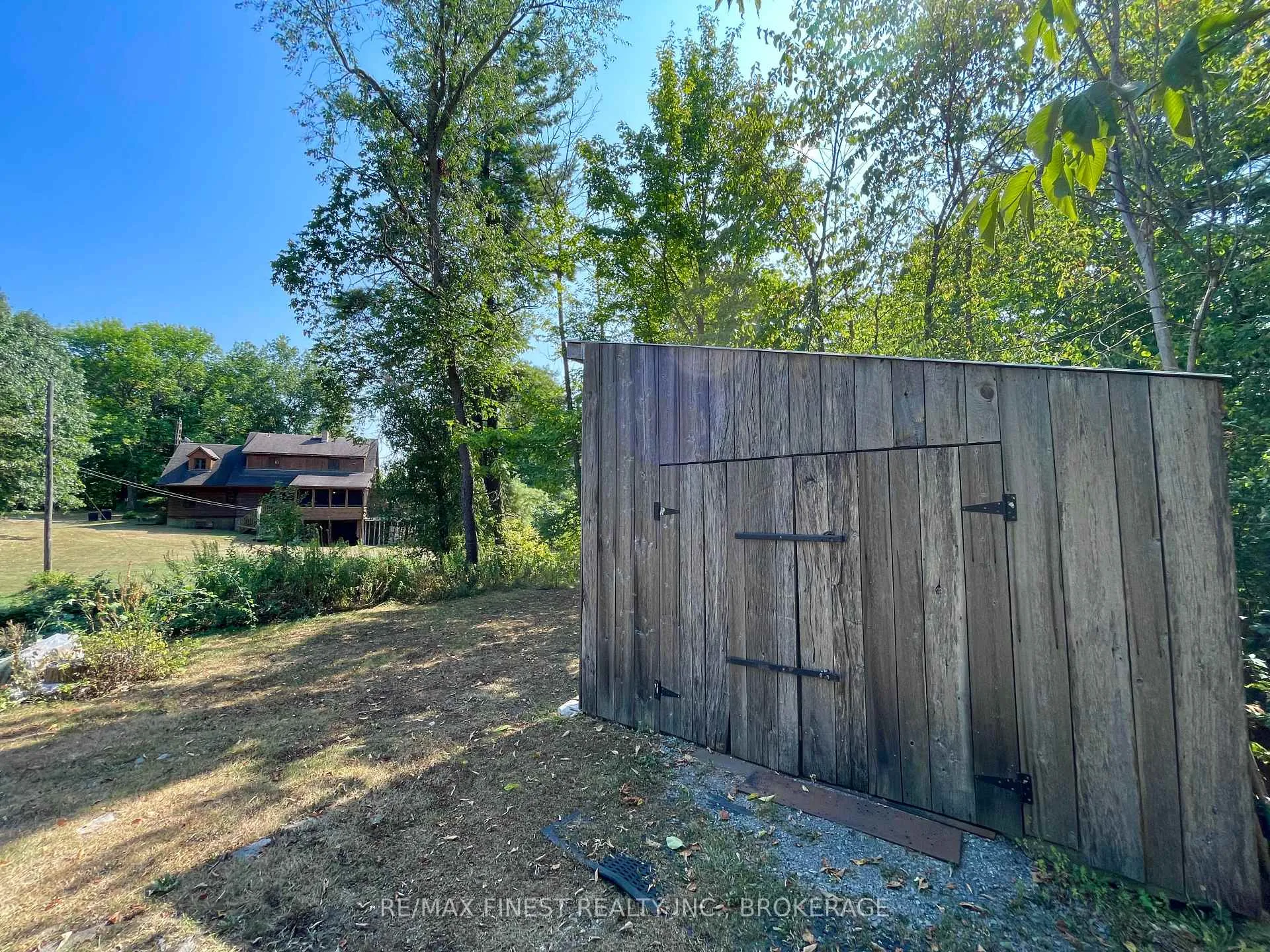 Photo 36 of 1132 Leach Lane, Frontenac, Frontenac South — HOMEH