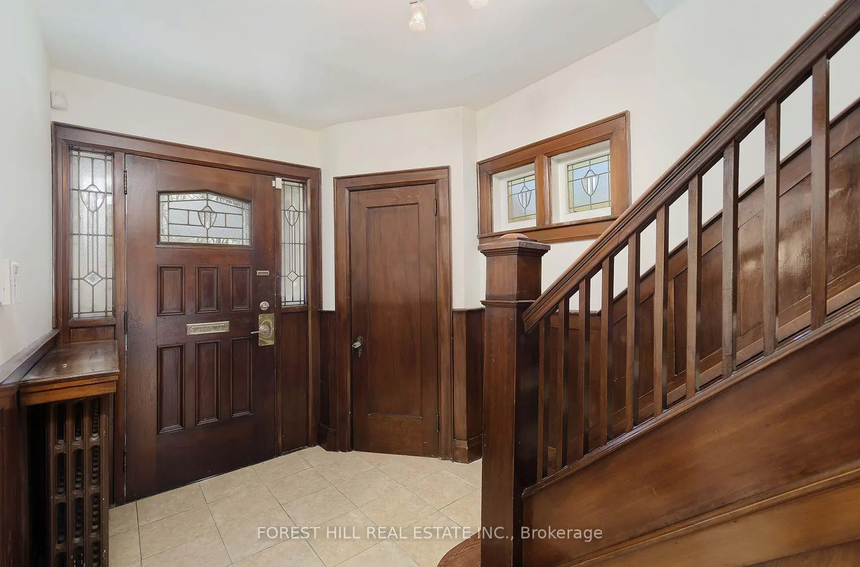 Photo 4 of 17 Duncannon Drive, Toronto, Forest Hill South — HOMEH