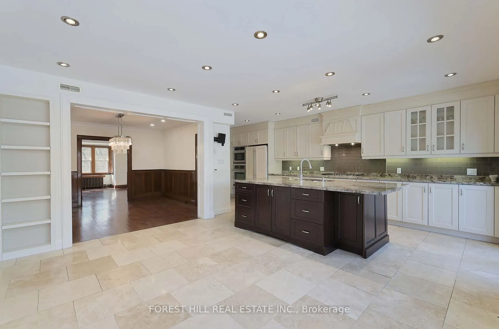 Photo 8 of 17 Duncannon Drive, Toronto, Forest Hill South — HOMEH