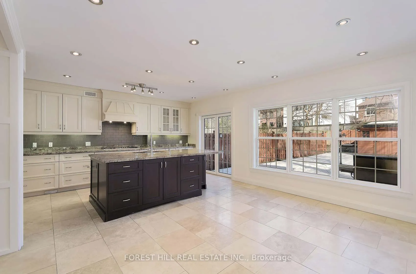 Photo 11 of 17 Duncannon Drive, Toronto, Forest Hill South — HOMEH