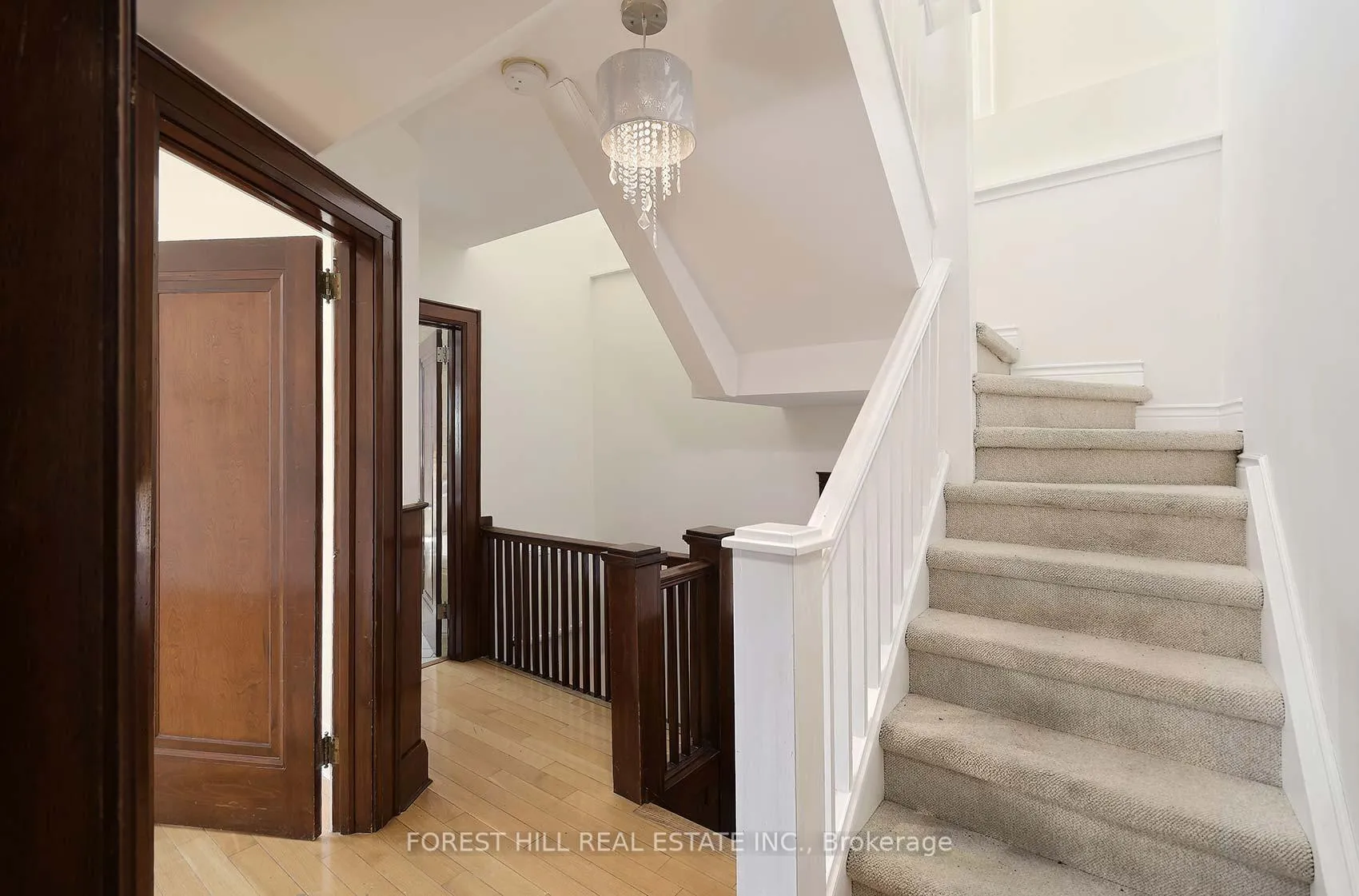 Photo 18 of 17 Duncannon Drive, Toronto, Forest Hill South — HOMEH
