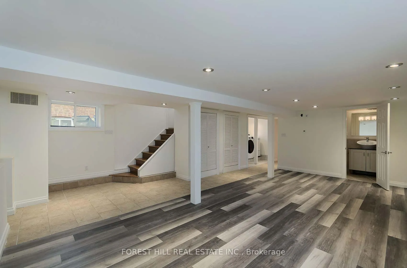 Photo 34 of 17 Duncannon Drive, Toronto, Forest Hill South — HOMEH