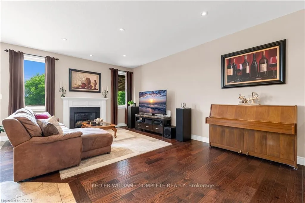 Photo 10 of 180 Mother's Street, Hamilton, Rural Glanbrook — HOMEH