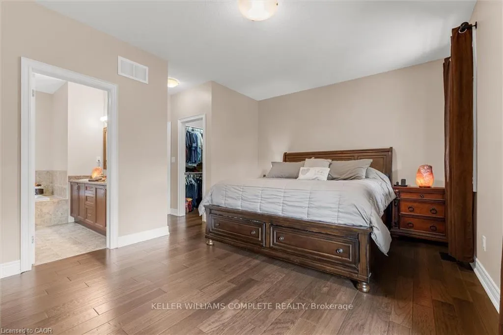 Photo 21 of 180 Mother's Street, Hamilton, Rural Glanbrook — HOMEH