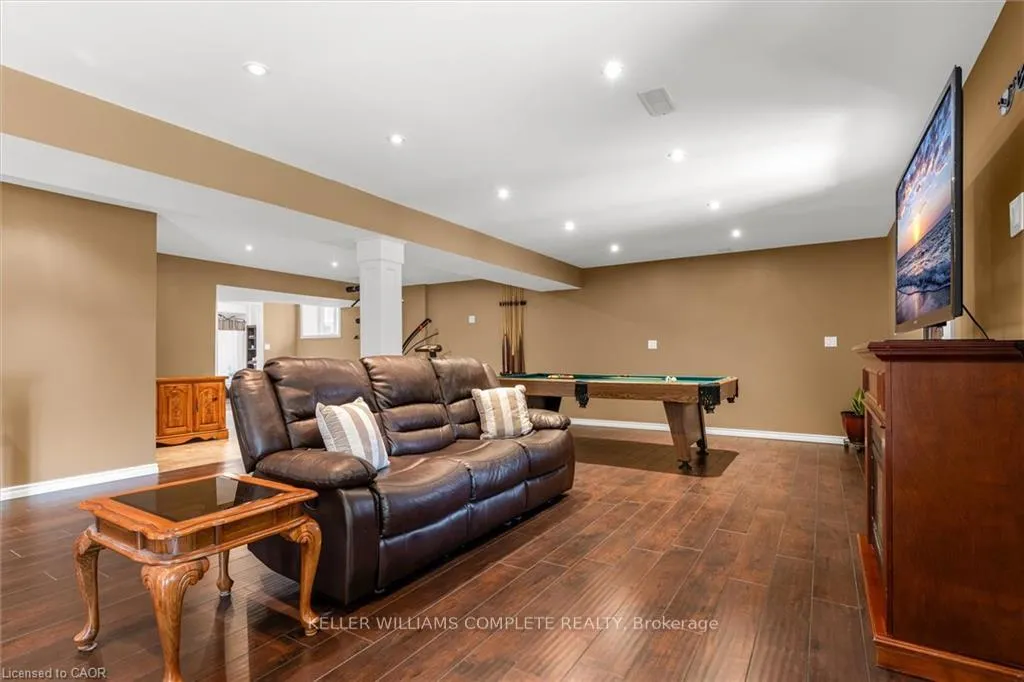 Photo 29 of 180 Mother's Street, Hamilton, Rural Glanbrook — HOMEH