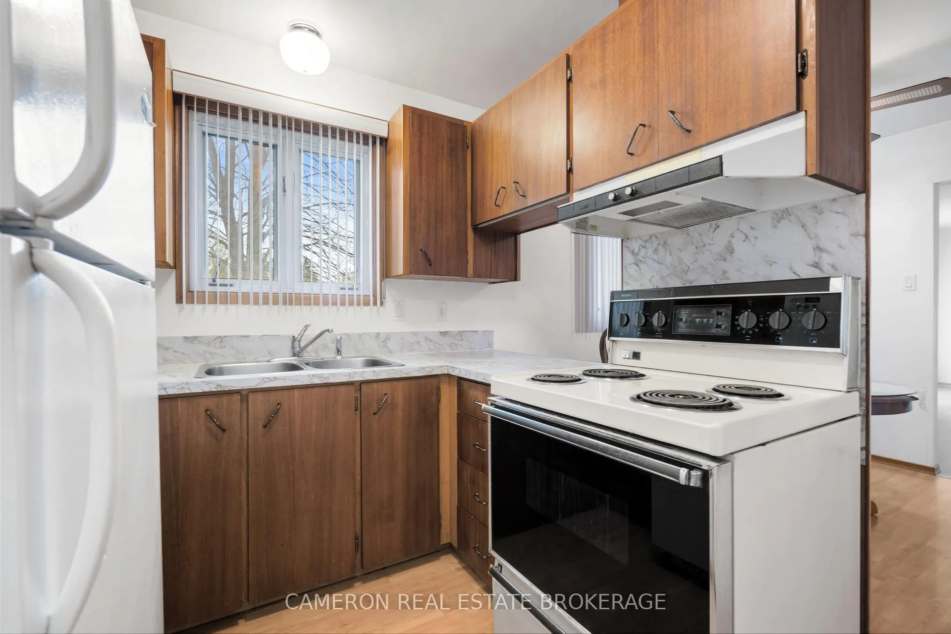 Photo 14 of 83 Elgin Street W, North Glengarry, Alexandria — HOMEH
