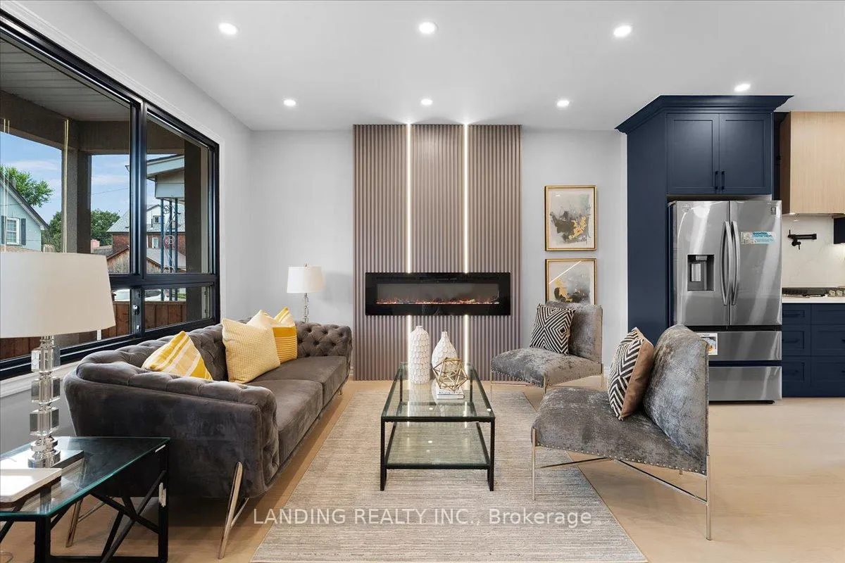 Photo 5 of 113 Tisdale Street N, Hamilton, Landsdale — HOMEH