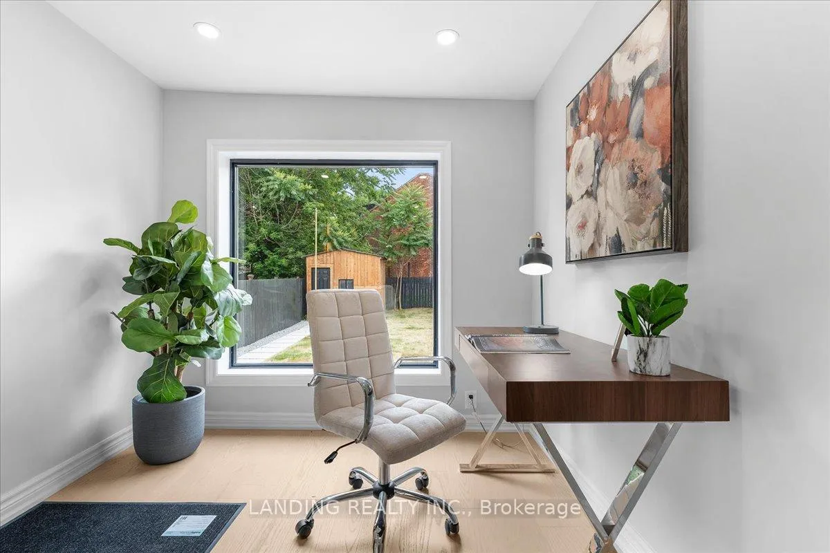 Photo 12 of 113 Tisdale Street N, Hamilton, Landsdale — HOMEH