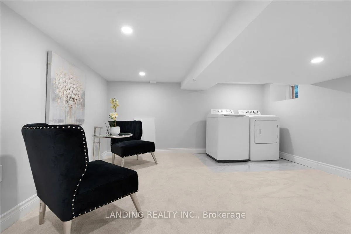 Photo 21 of 113 Tisdale Street N, Hamilton, Landsdale — HOMEH