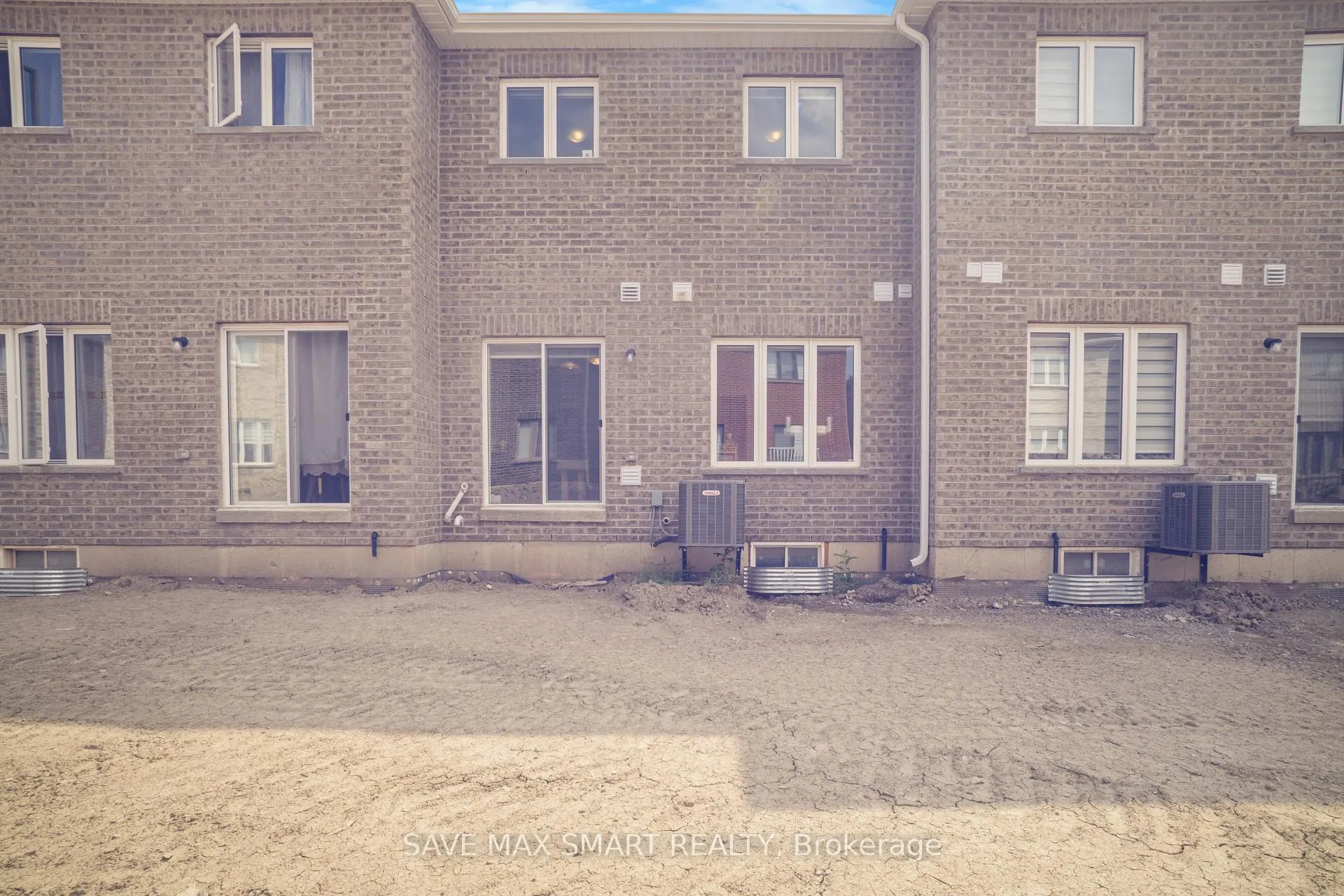 Photo 32 of 119 Baker Street, Thorold, Thorold Downtown — HOMEH