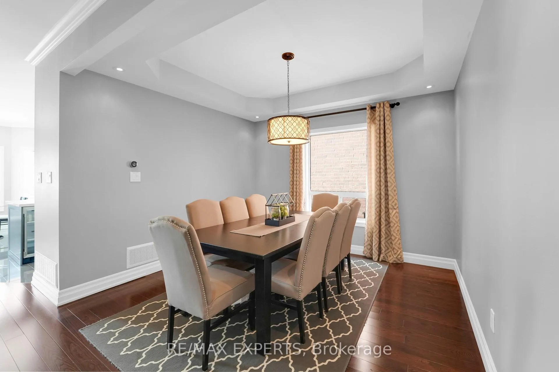 Photo 13 of 57 Gray Park Drive, Caledon, Bolton North — HOMEH