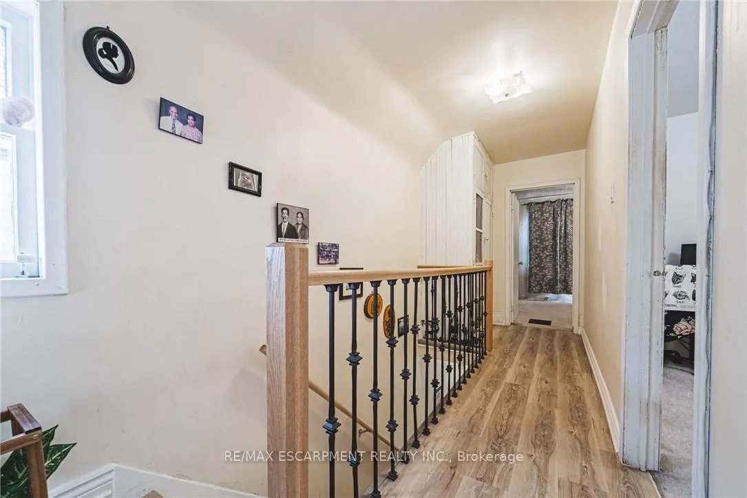 Photo 10 of 64 Kinrade Avenue, Hamilton, Gibson — HOMEH